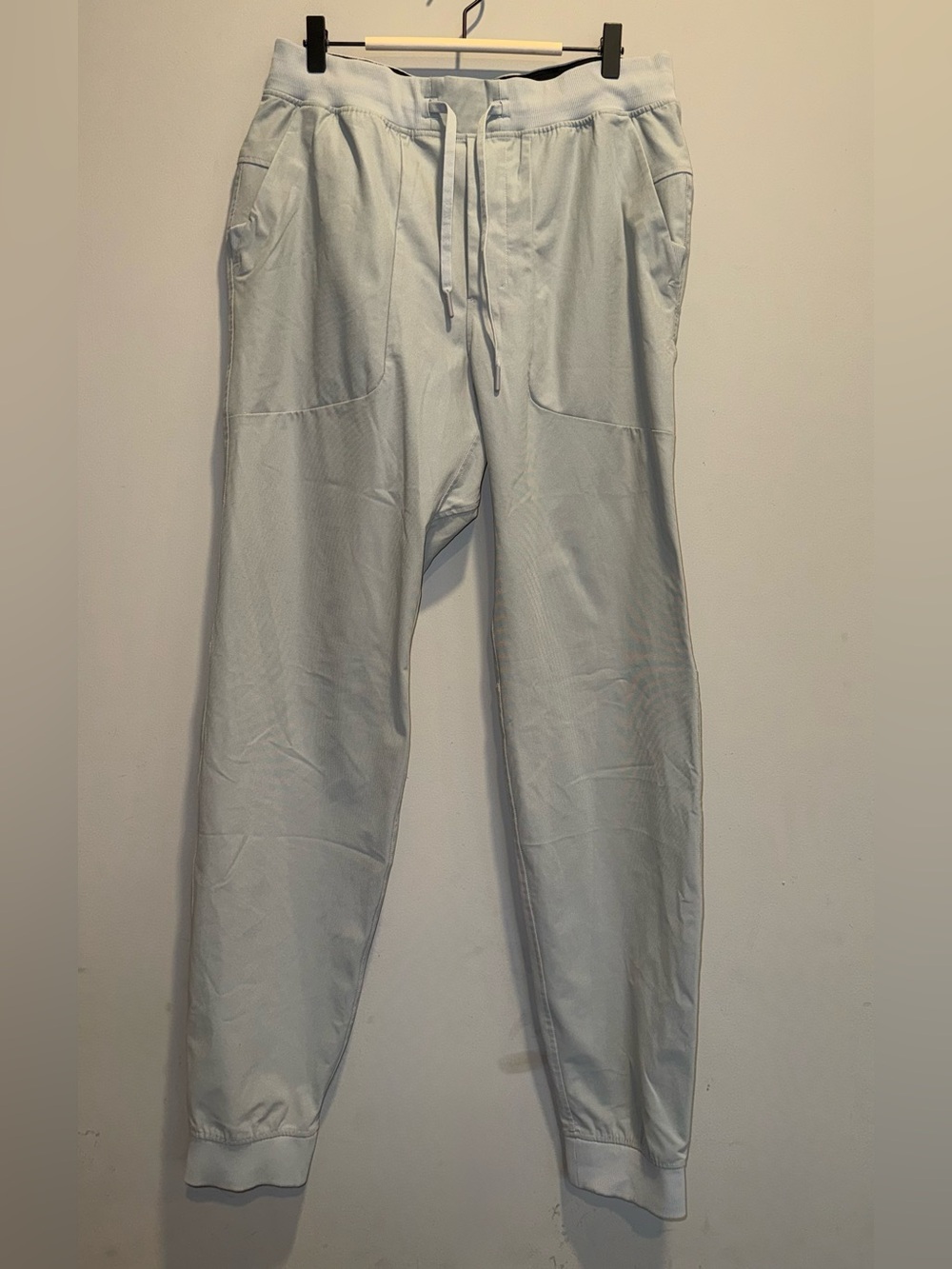 lululemon athletica Light Gray Men’s Drawstring Joggers